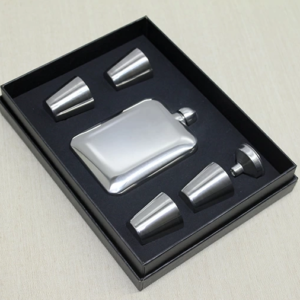 4 Shot Bardaklı Matara Seti Alk3907