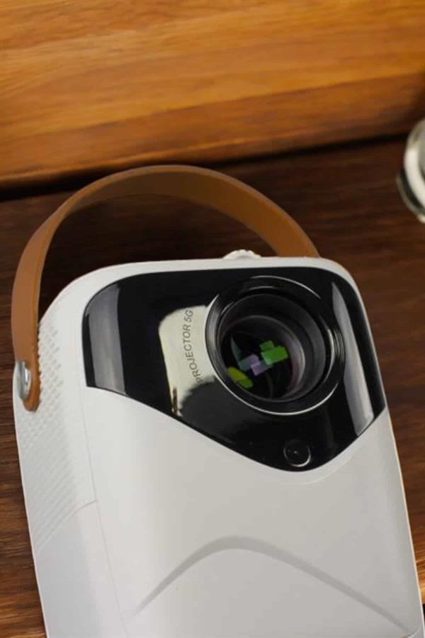 Yüksek HD Görünümlü Taşınabilir Projeksiyon Cihazı - Görsel 3