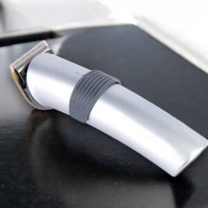 Erkeklere Özel Şarjlı Saç ve Sakal Kesme Tıraş Makinesi Seti