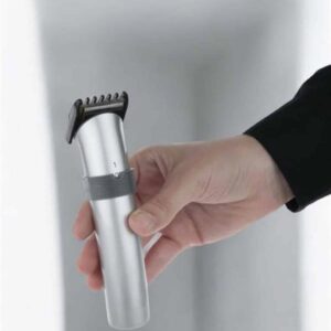 4 Taraklı Profesyonel Şarjlı Saç ve Sakal Kesme Tıraş Makinesi Seti